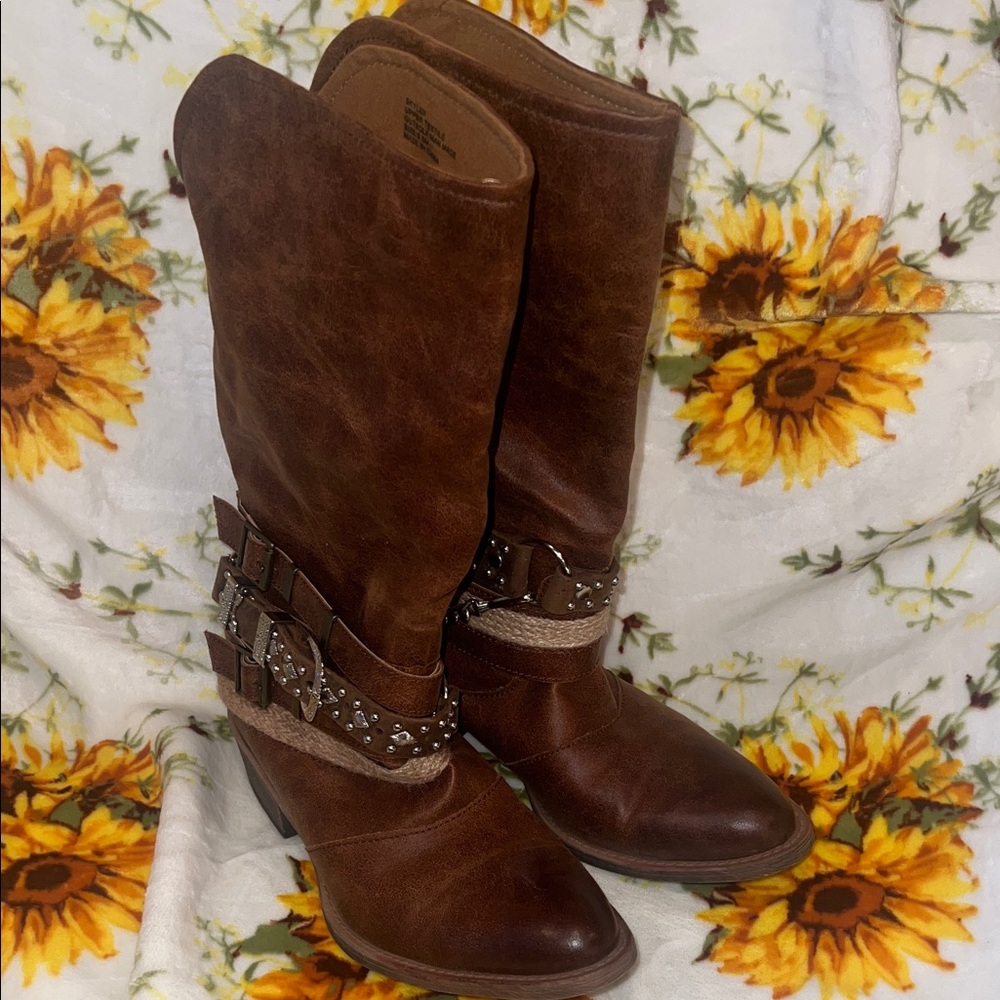 Coconuts By Matisse Skyler Brown Boots size 9.5